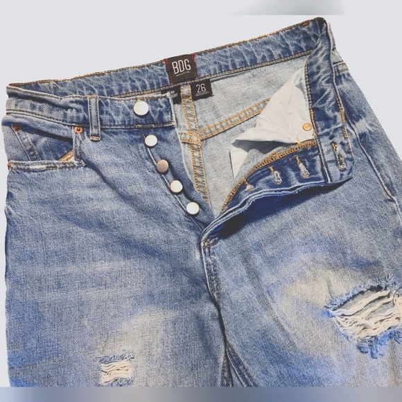 BDG Light Wash Slim Straight Button Front Distressed Jeans, 26 (2/4) -EUC - Picture 5 of 6